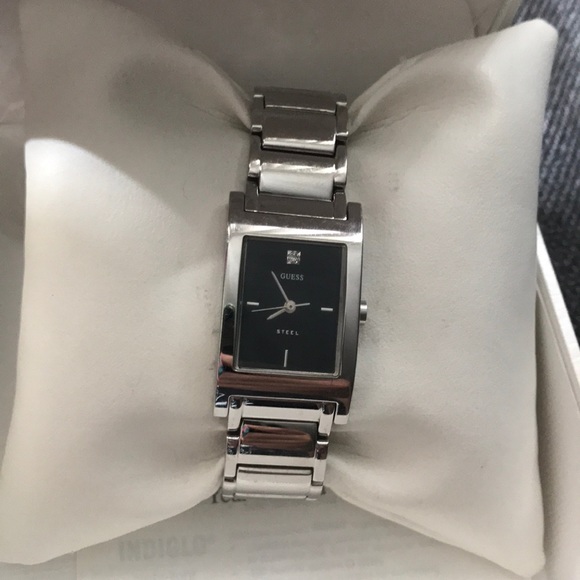 Matching Guess watch - Picture 3 of 8